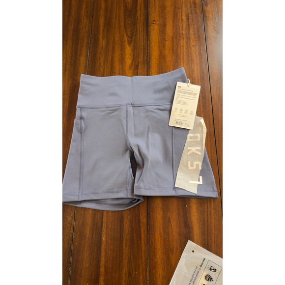LSKD Rep Ultra High-Rise 4" Short Night Shadow, Women's Medium, NWT, Brand New - Picture 1 of 13
